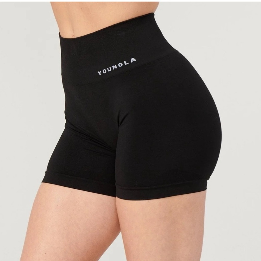 YoungLA W120 - Core Seamless Shorts